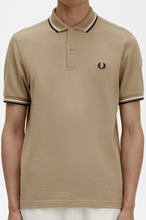 Load image into Gallery viewer, Fred Perry - M3600 in Warm Stone / Snow White / Black
