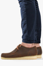 Load image into Gallery viewer, Clarks Originals - Wallabees Beeswax